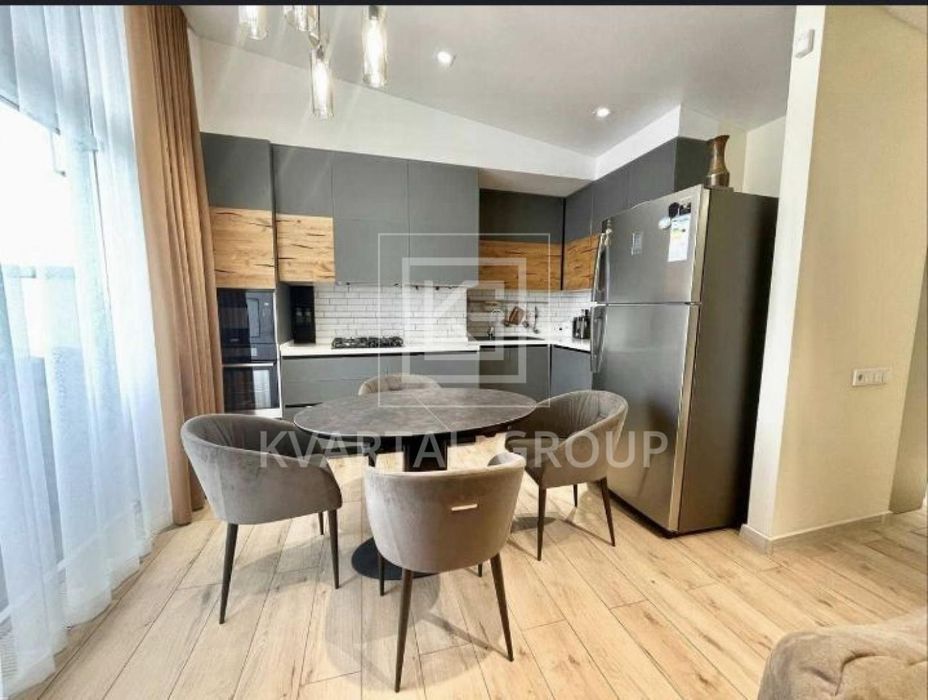 Пропонуємо повноцінний ПЕНТХАУС з ремонтом меблями та технікою!