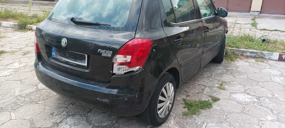 Skoda Fabia II uszkodzona