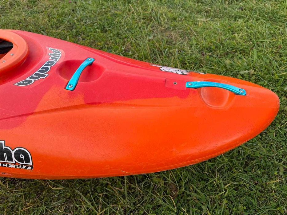 Продається каяк поліетиленовий