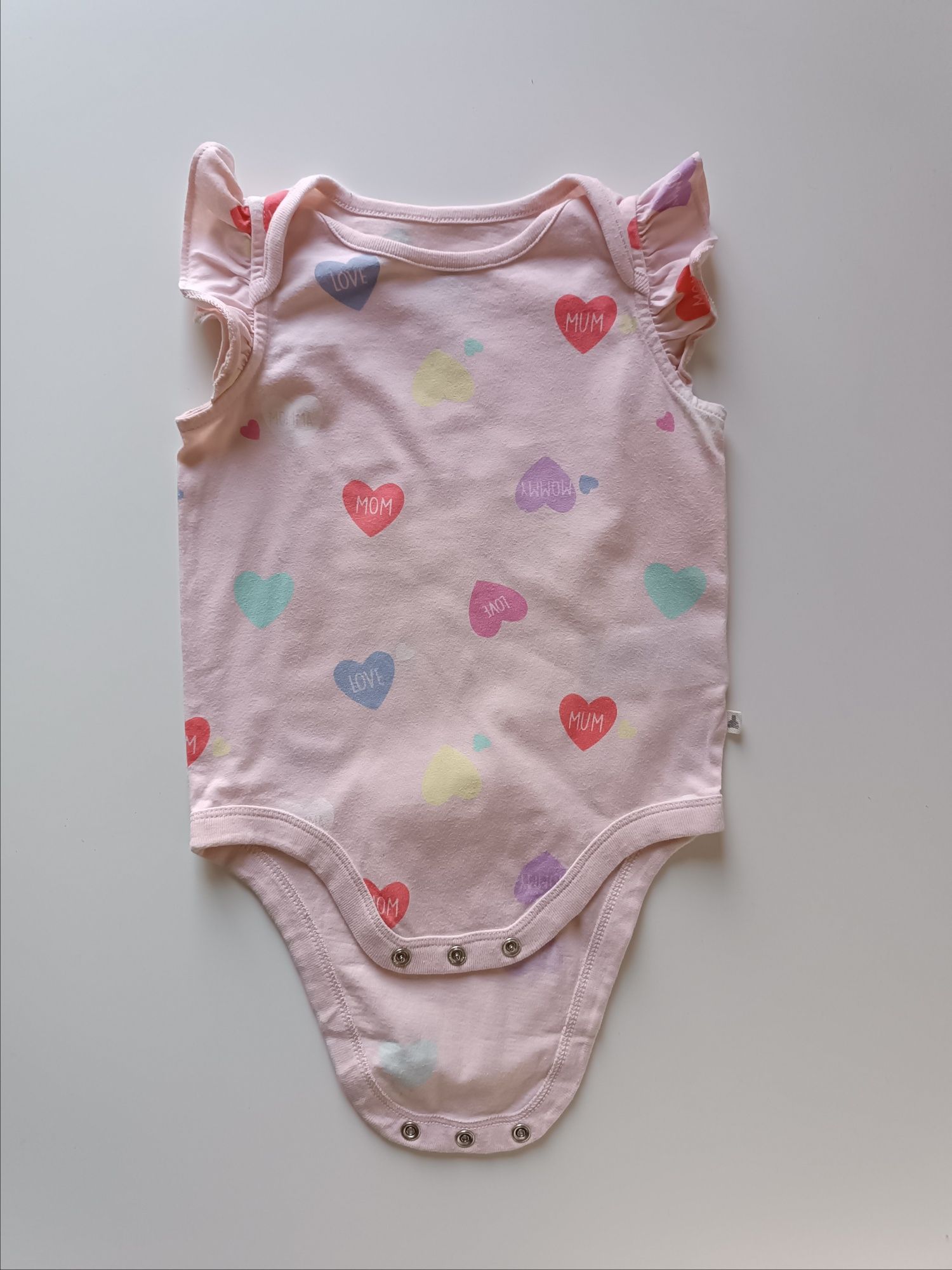 Body Gap

# Rozmiar: 6-12m
# Stan: bardzo dobry/ mała plamka pokazana