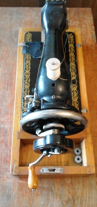 Машинка швейная Курск.