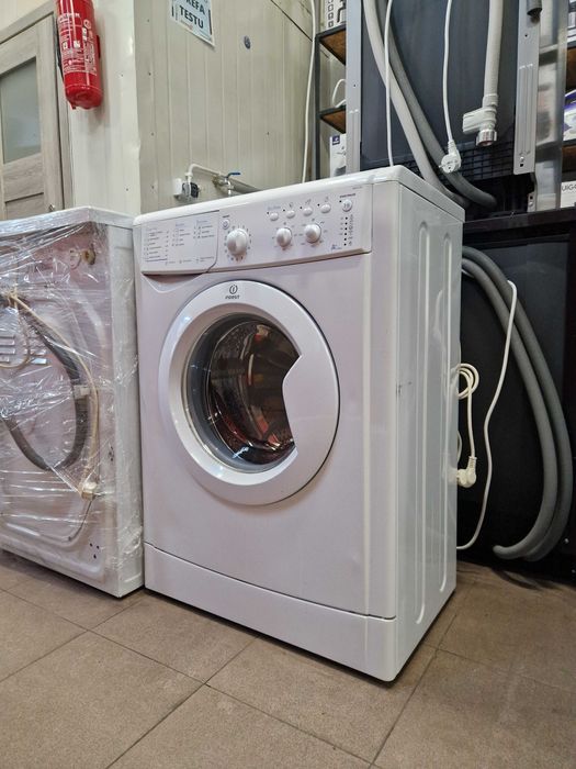 Pralka Indesit, UŻYWANA, stan BARDZO DOBRY, 4.5 kg