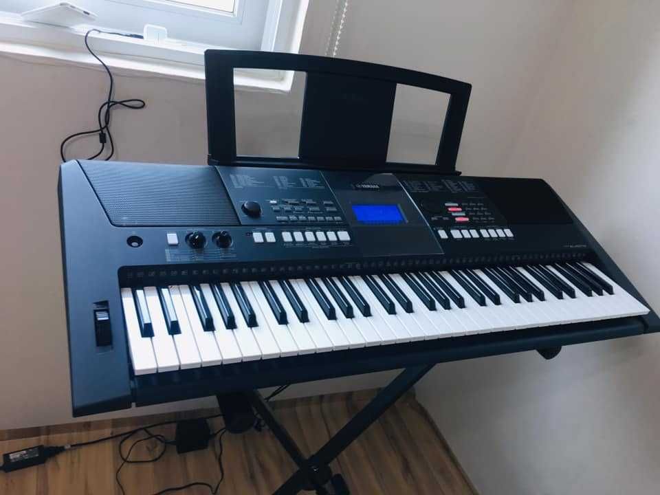 Yamaha  PSR  E423