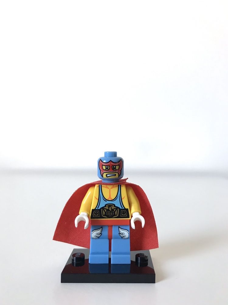 LEGO - Minifigures Serie 1 - N°10 - Super Wrestler