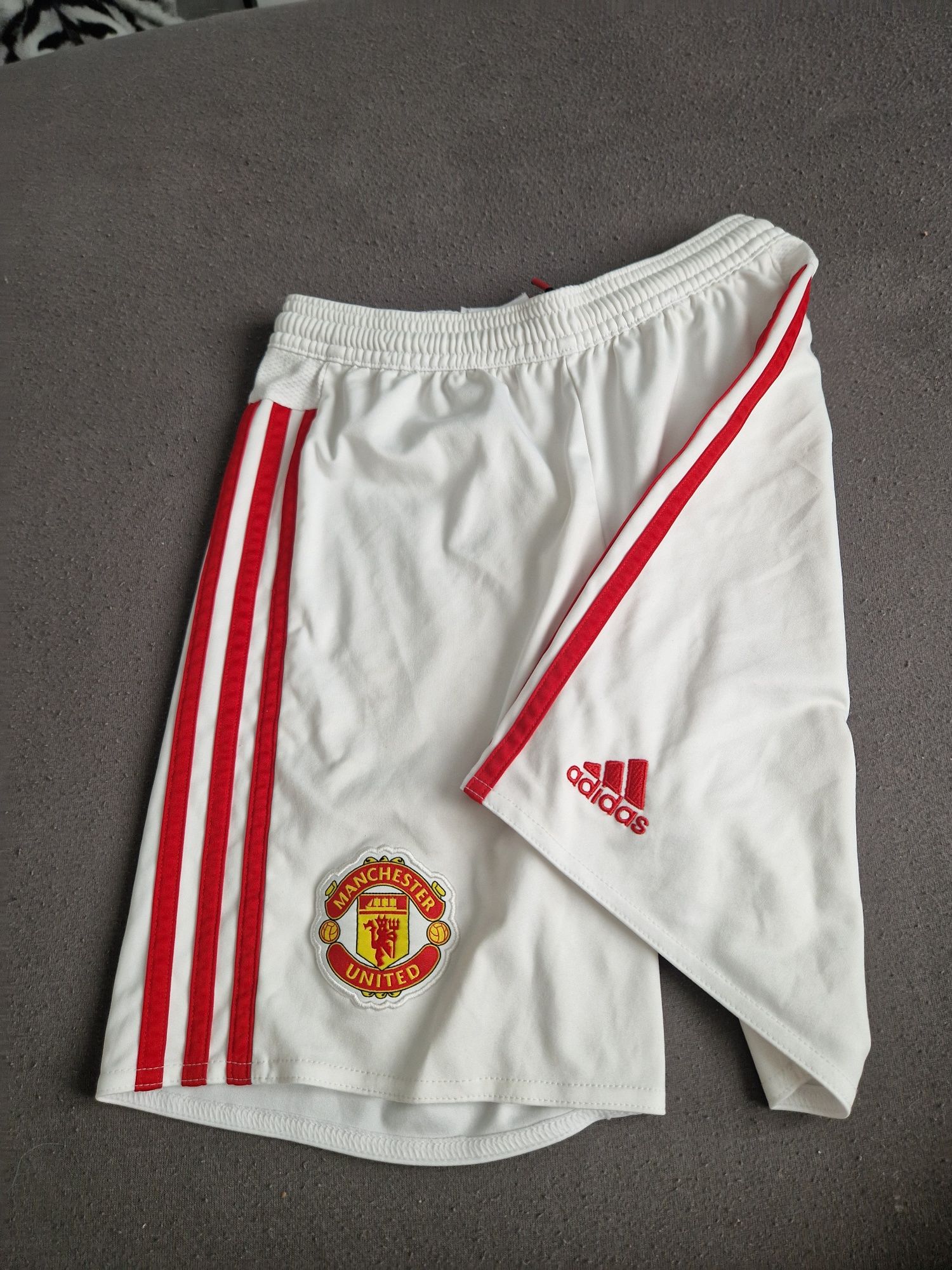 Spodenki Manchester United, adidas, 152