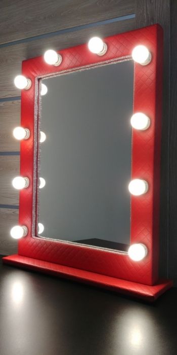 Lustro led tapicerowane do makijażu, wizażu, make-up, z żarówkami