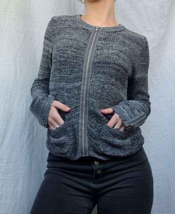 В'язана жіноча кофта на зіпері Ostin