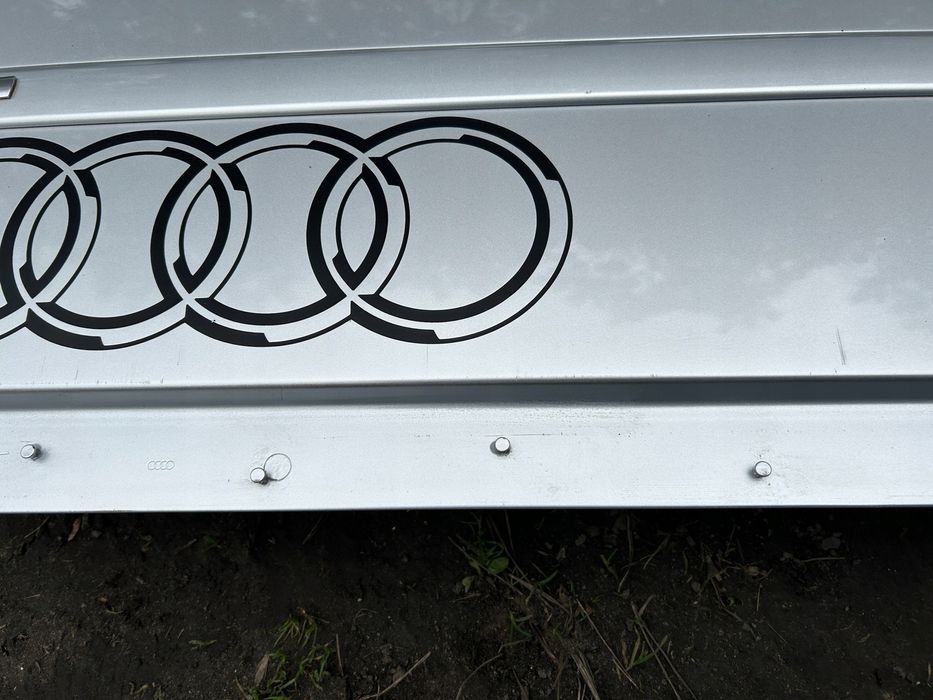Drzwi Prawy tył Audi A4 B6 Sedan Kombi LY7W