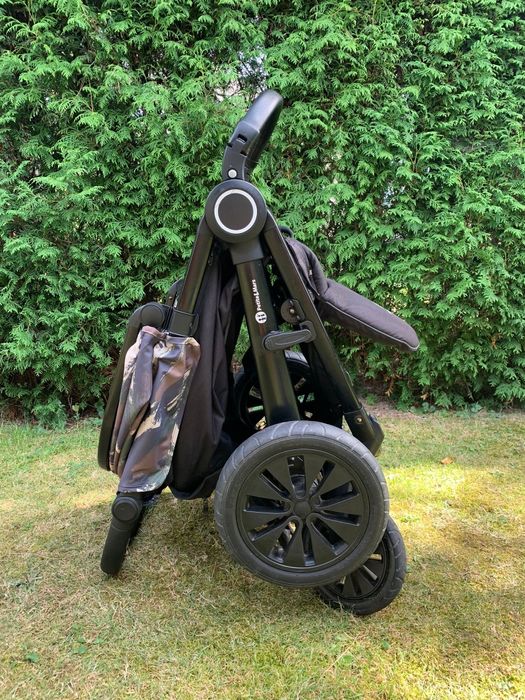 Wózek Petite & Mars street+air, zestaw, składający- spacerówka do 22kg