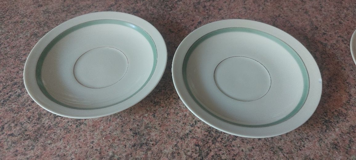 Talerzyk - spodek pod filiżankę Królewskiej Fabryki Porcelany Dania