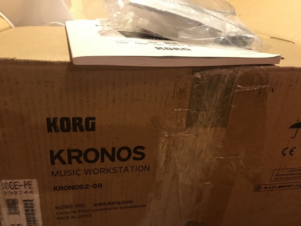 Korg Kronos 2