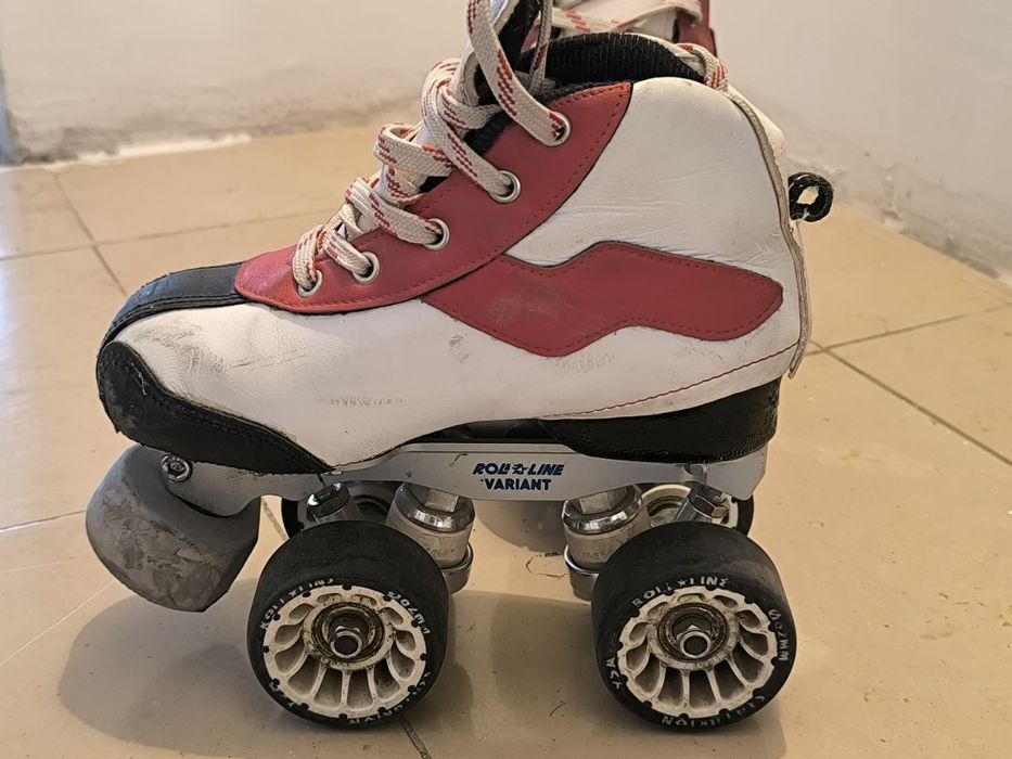 patins de 4 rodas par hóquei em patins