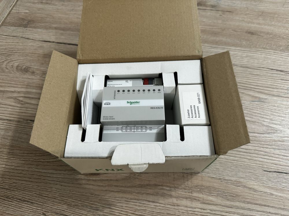 KNX бінарний вхід Schneider REG-K/8X10, (MTN644592)