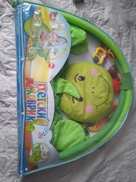Дитячий ігровий коврик з дугами