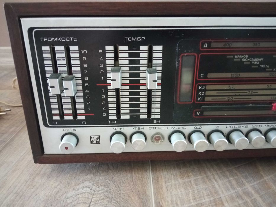 Радіола Melodija 104 stereo