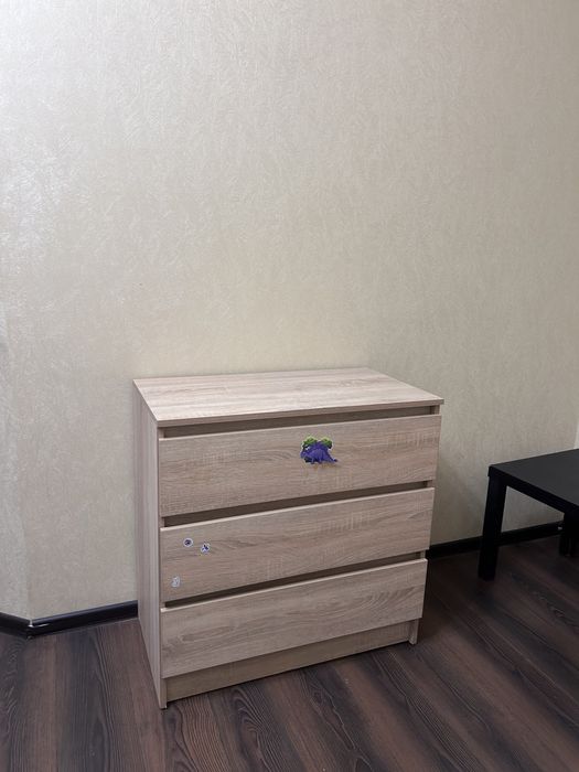 Комод (самовивіз)