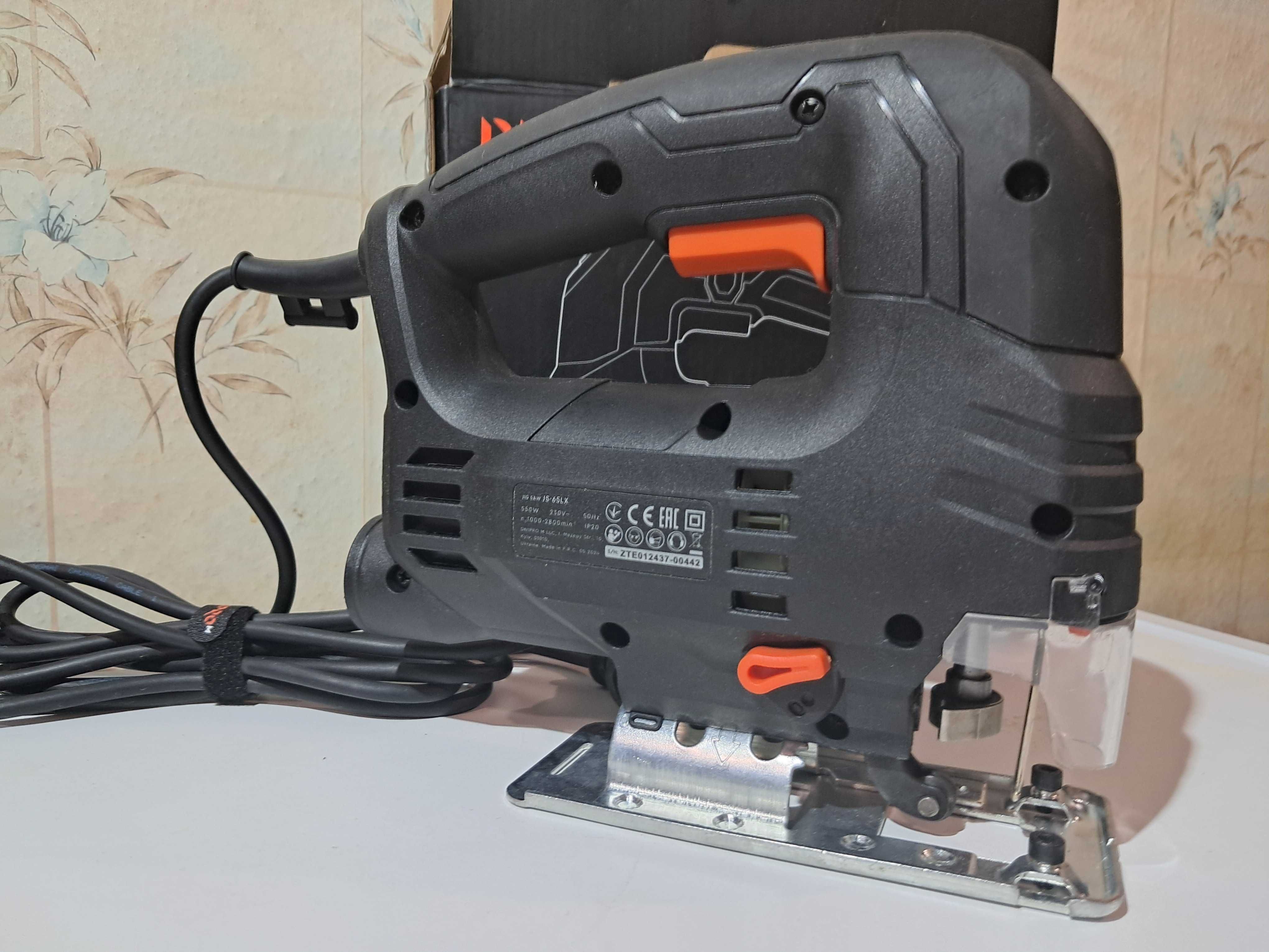 электро лобзик DNIPRO - M JS -65LS Новый