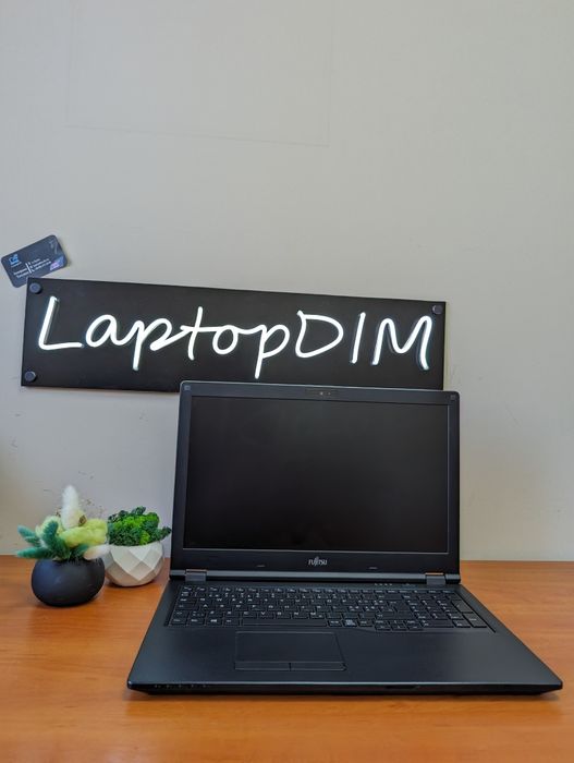 Ноутбук Fujitsu LIFEBOOK E548/i3-7130U/8/256/14/HD/гарантія9міс