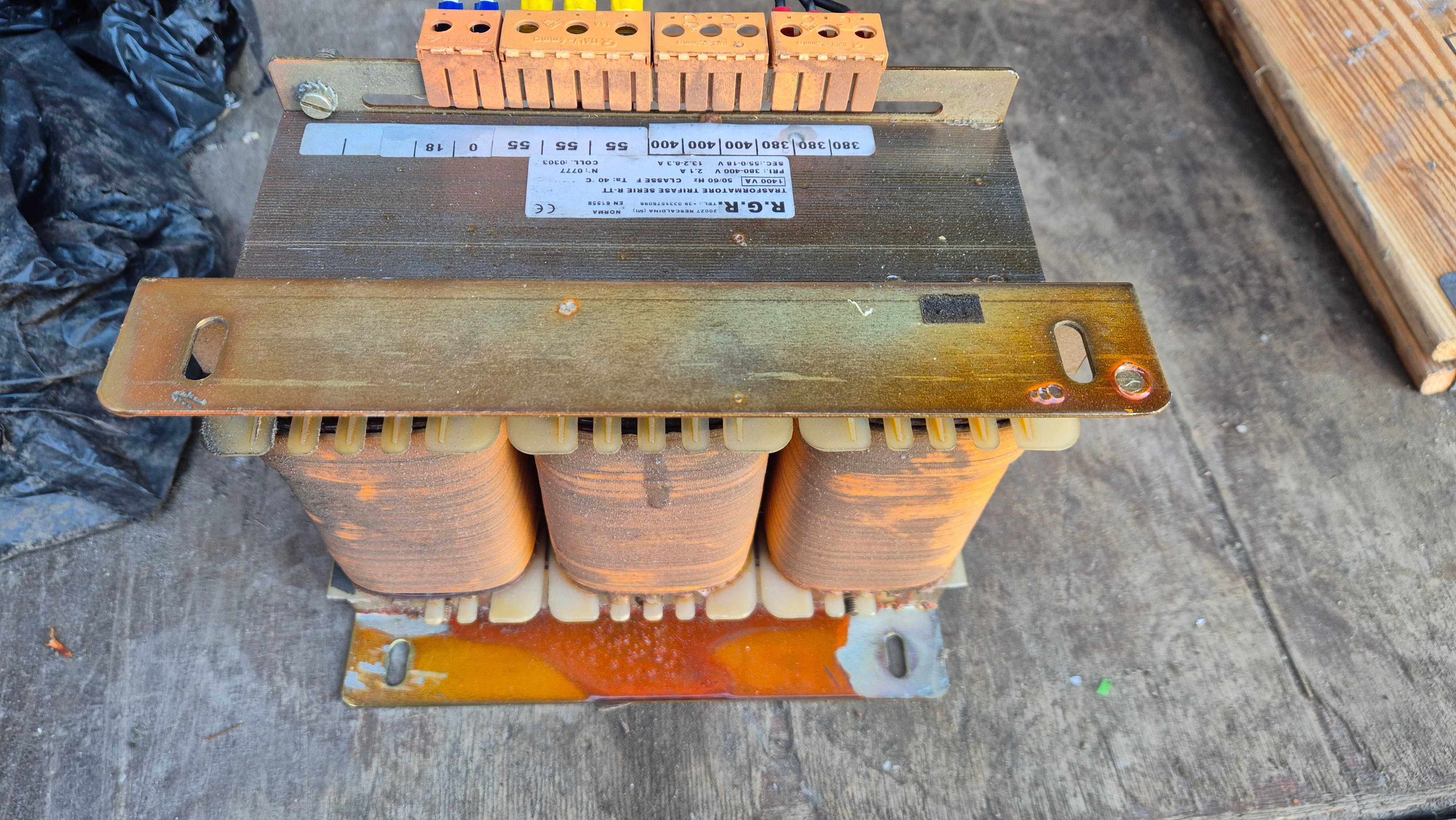 Transformator 3 fazowy RGR 380/400/55/18