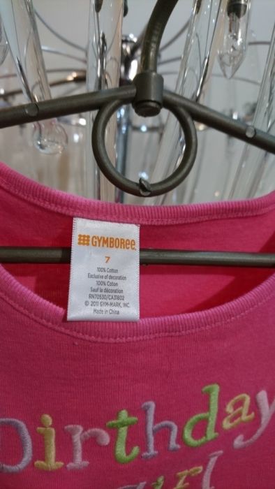 Продам реглан GYMBOREE на 7 лет.