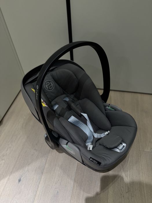 Продаю автокрісло Cybex Cloud T i-Size (сіре)