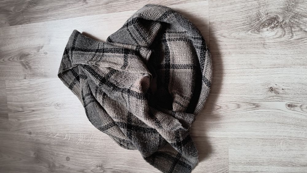 Duży mięciutki szal, 65 cm x 200 cm