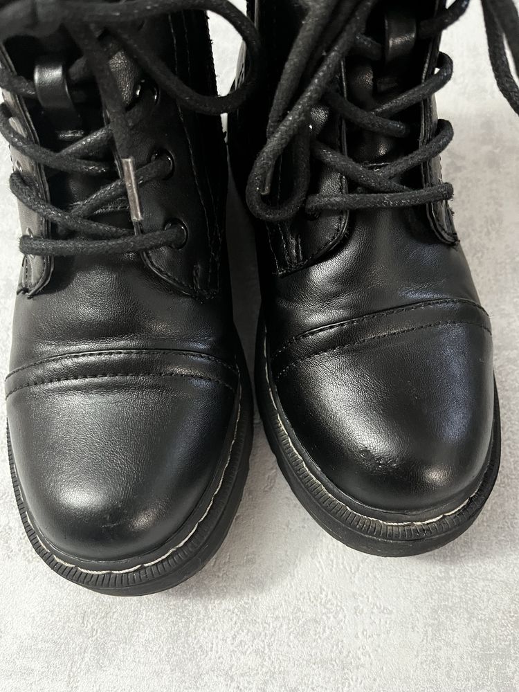 Buty botki ocieplane 32