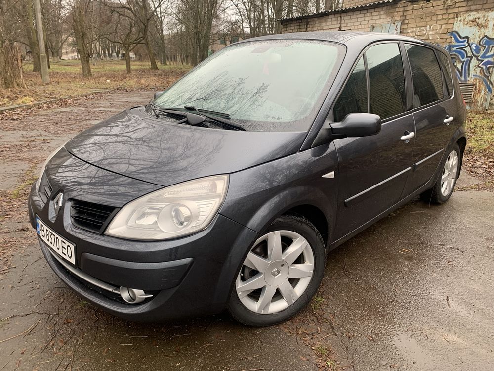 Продам Renault Scenic || 2.0 ГАЗ/ БЕНЗ