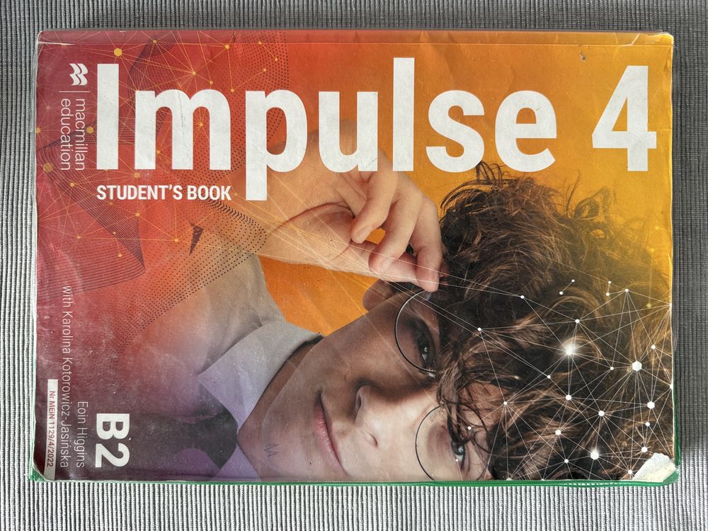 Impulse 4 student’s book B2