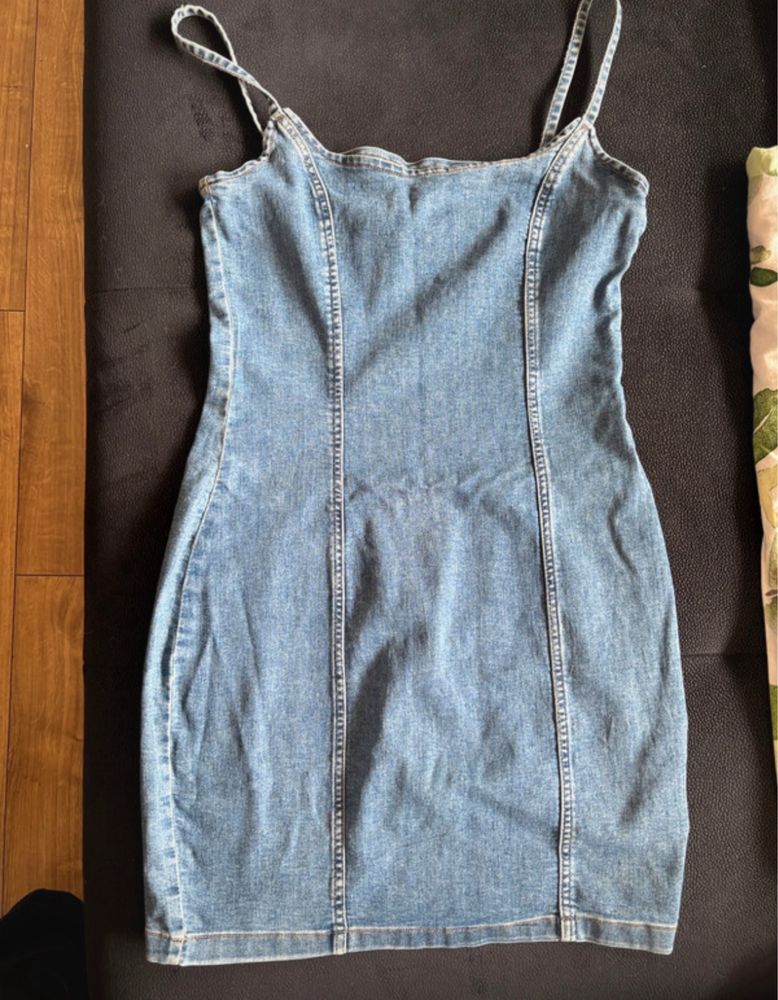 Jeansowa sukienka midi z H&M