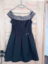 Czarna sukienka rozmiar 42