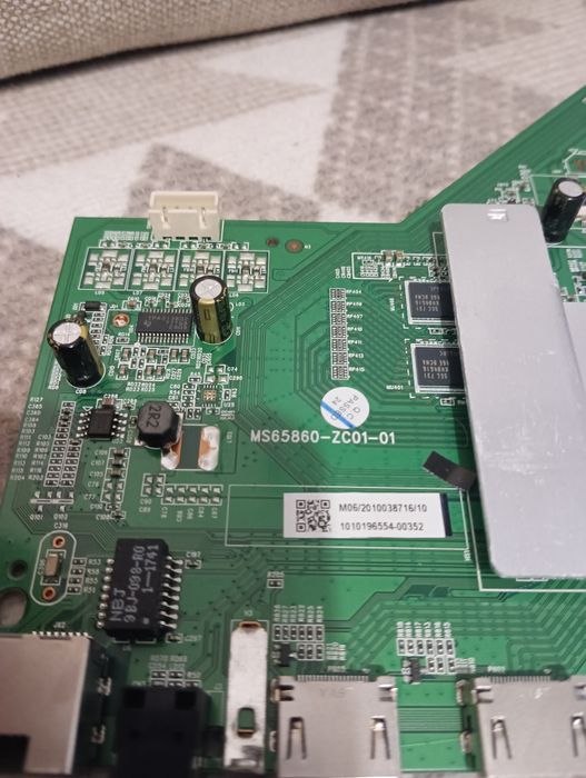 Материнська плата KIVI TV UK30G