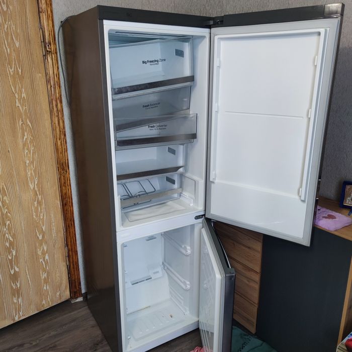 Холодильник у неробочому стані