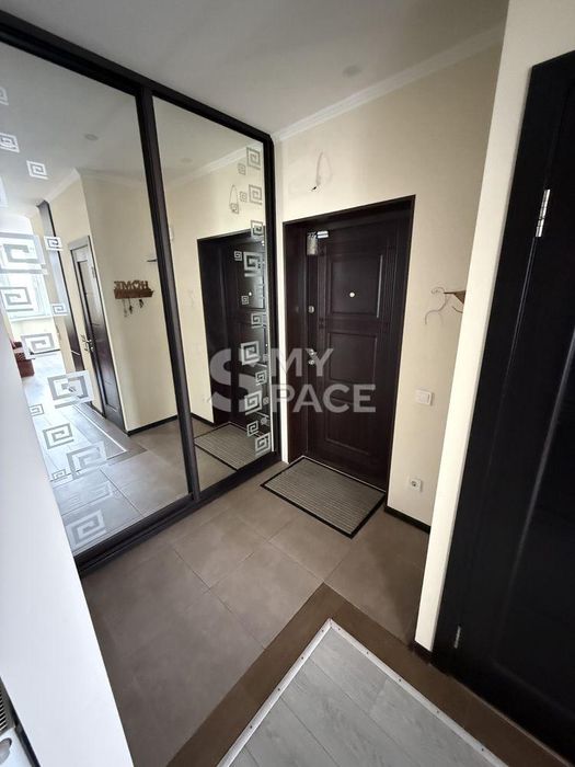 ЖК Позняки-4а, вул. Олени Пчілки, 8 /Дарниця, Соцмісто