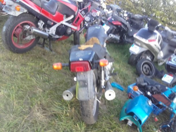 suzuki gsx400 gsx 400 silnik lagi gaźniki moduł bak kranik koło części