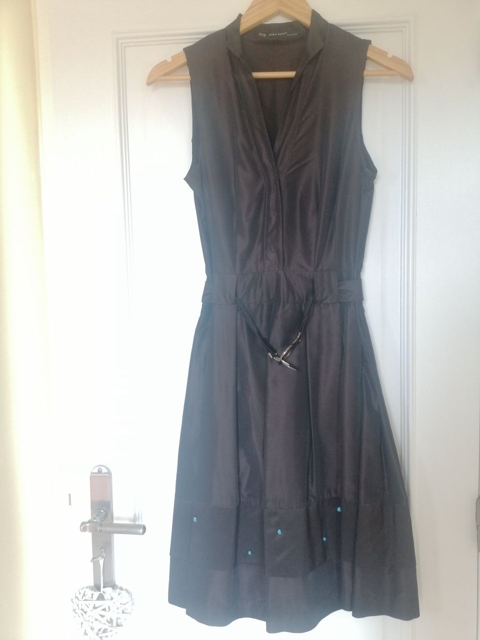 Vestido castanho semi brilho