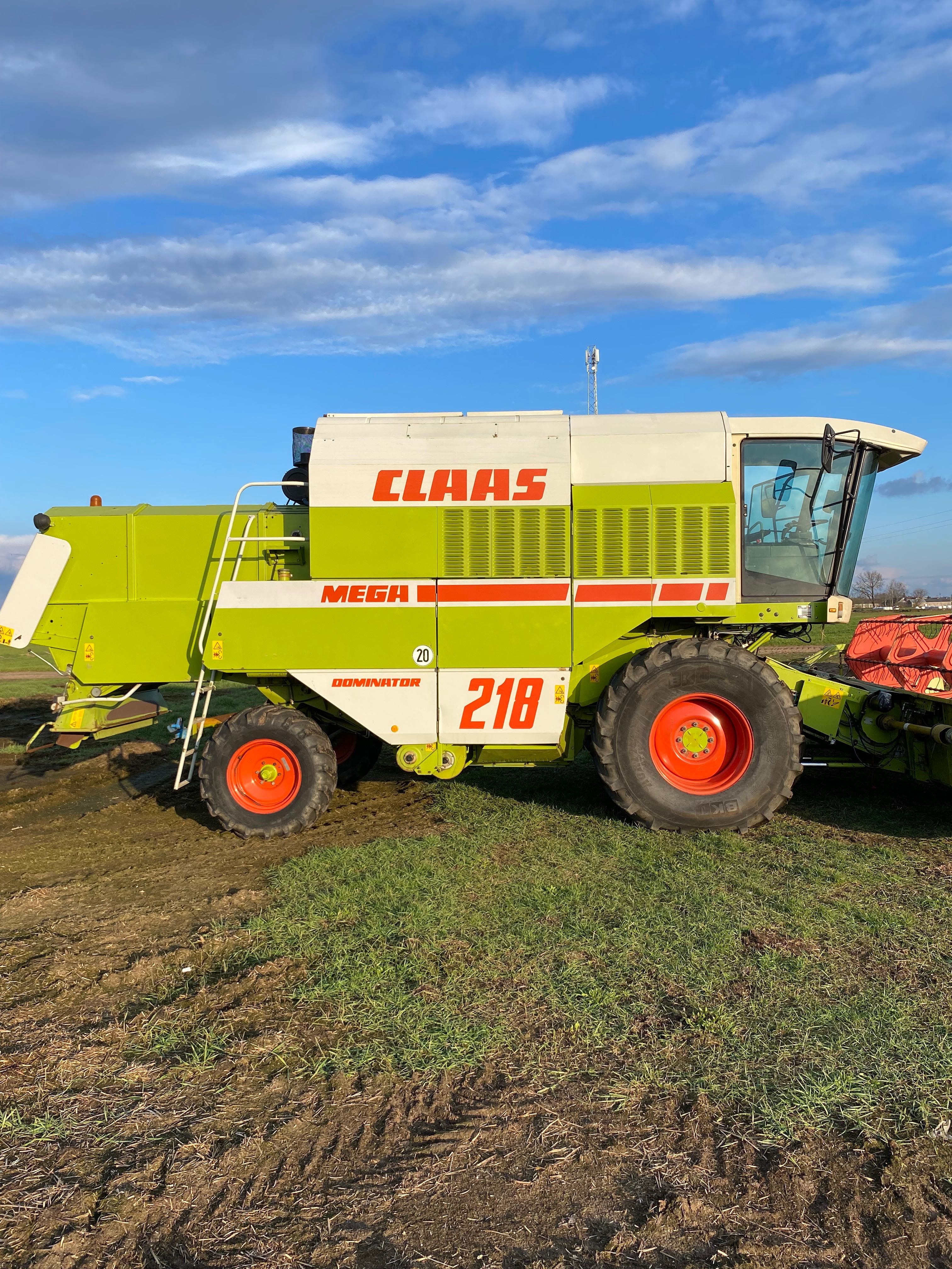 Kombajn zbożowy claas mega 218 nie dominator 108 208