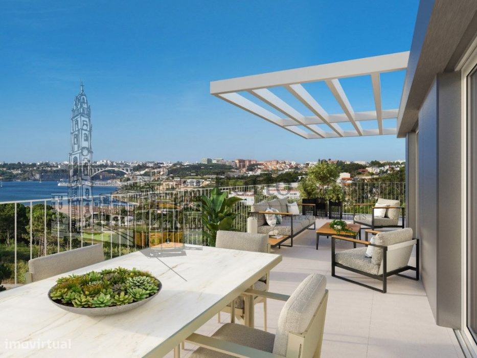 Vende -se T3 Rooftop em Vila Nova de Gaia.
