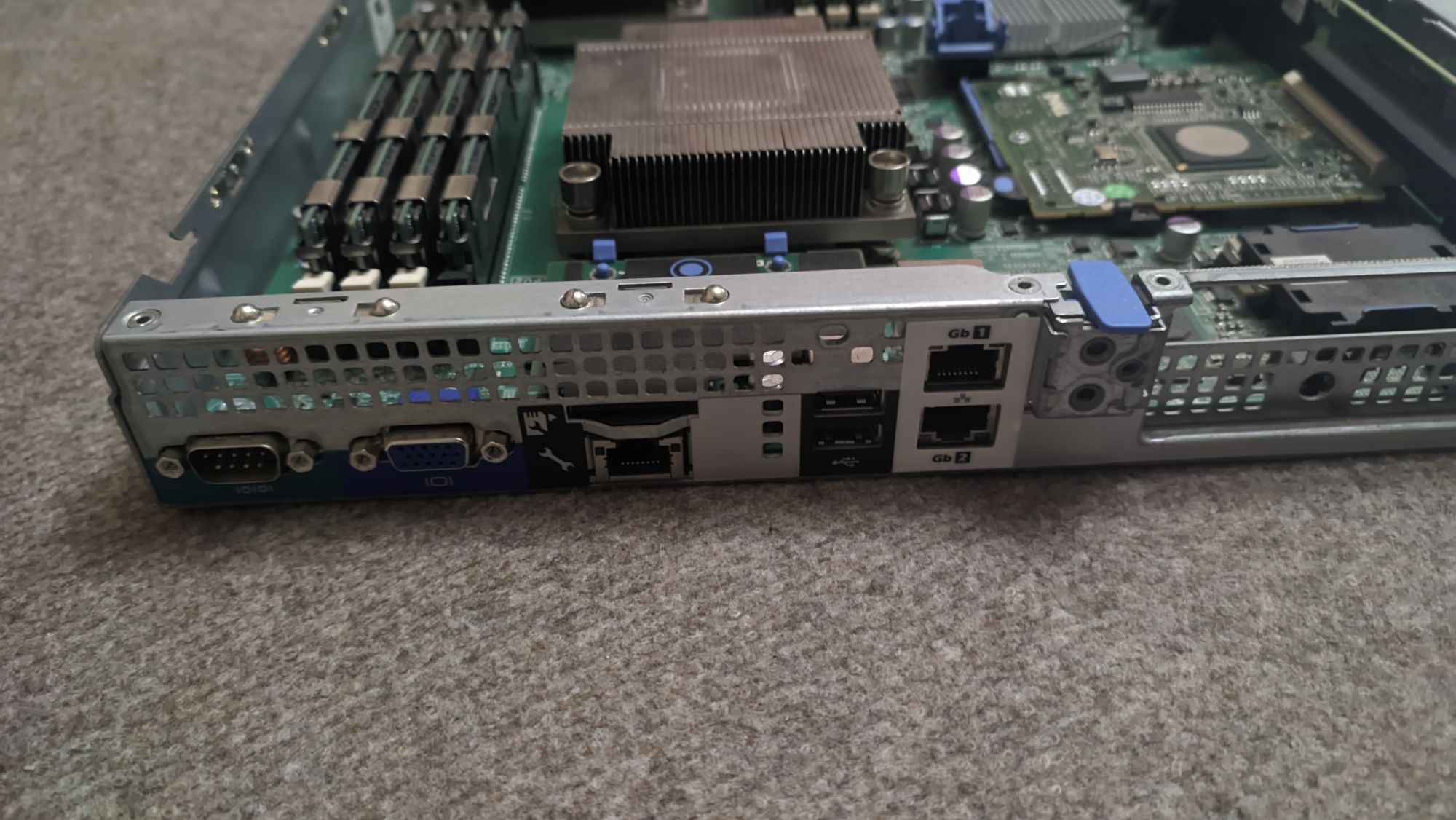 Сервер Dell R410 | 2× Xeon E5630 | 64GB RAM | 4×2TB SAS | iDRAC Enterp