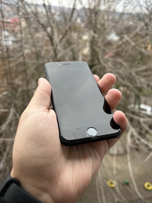 iPhone SE 2020 64gb Neverlok