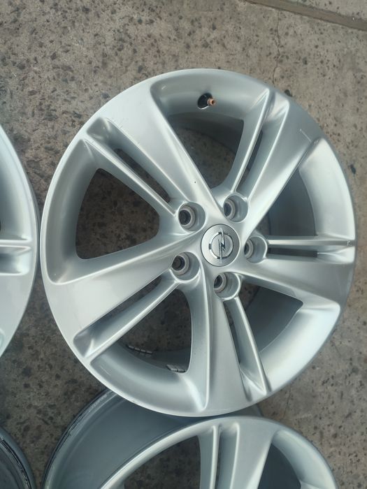Диски 5/120 R17 Opel Insignia