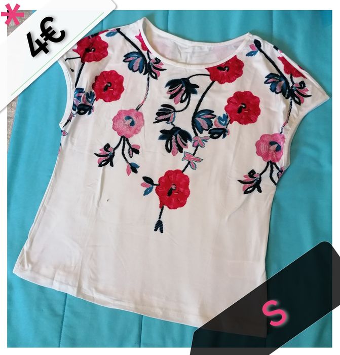 T-shirt - Tamanho S (NOVA)