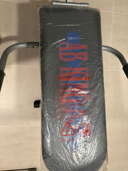 Dois Aparelhos Ginásio/ Ginástica abdominal AbRocket e AbKing Pro