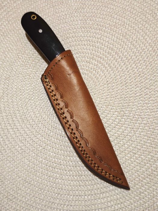 Nóż myśliwski Damast 100/Róg/ Mosiądz