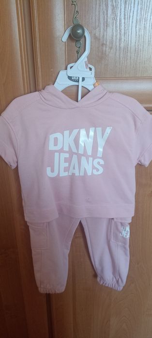Sprzedam piękny zestaw dla dziewczynki
