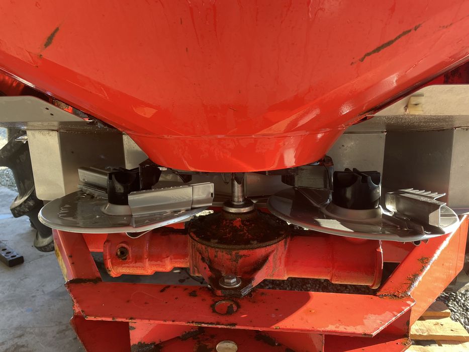 Rozsiewacz nawozów Rauch MDS 932R