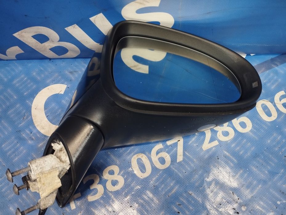 Зеркало праве Туарег ФЛ Дзеркало правое дверей Volkswagen Touareg FL