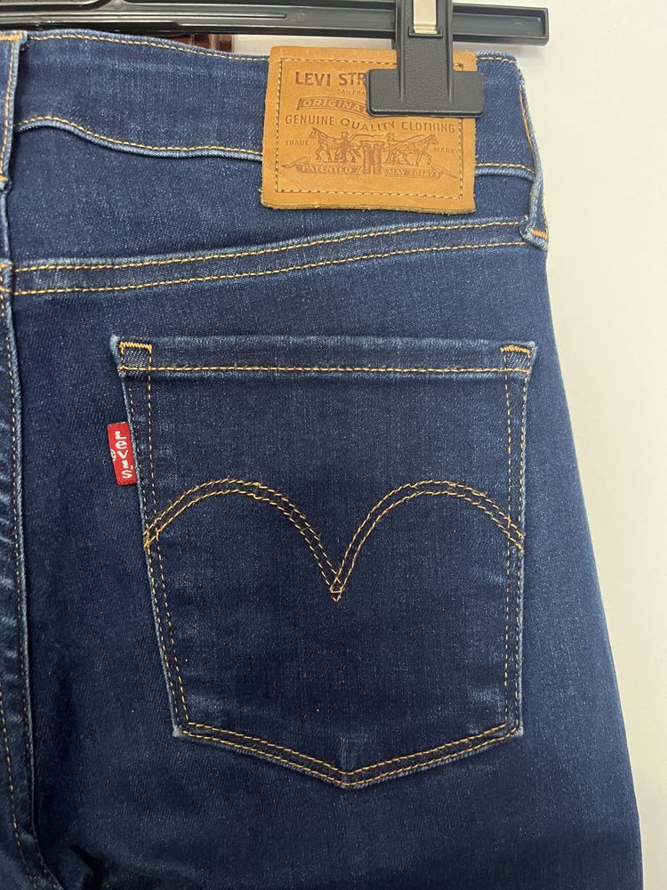 Calças levis veste 36