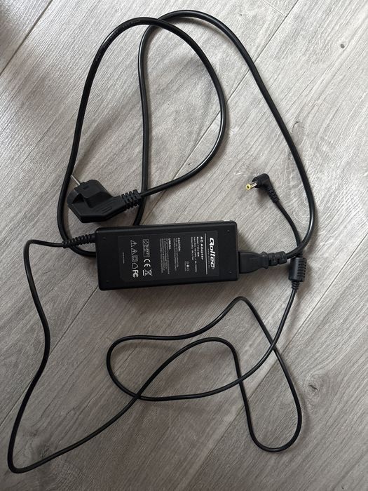 Zasilacz Toshiba