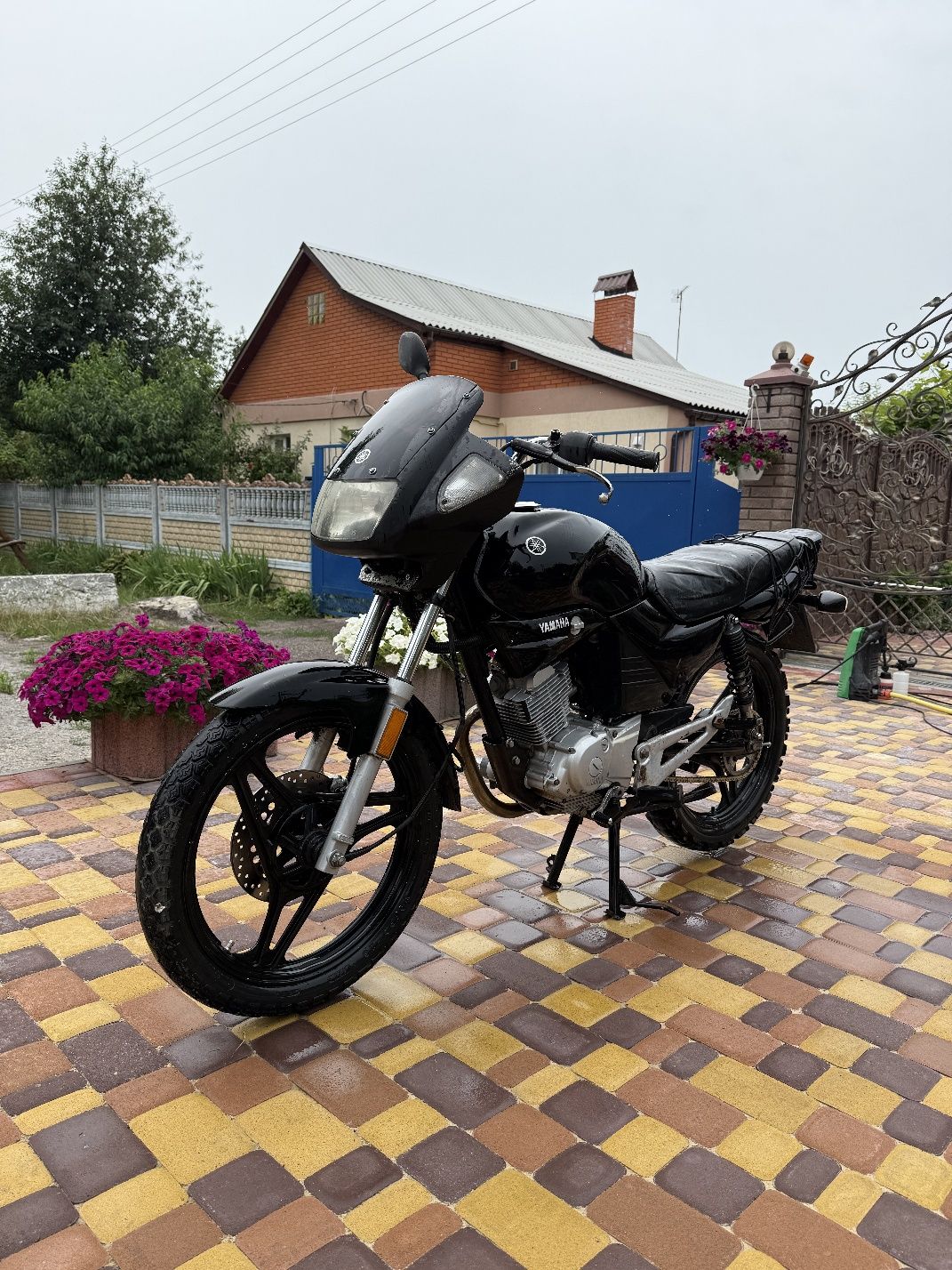 Yamaha YBR125 мотоцикл